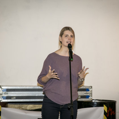 Organizatore pasākuma... Idejas autore - ka Daugavpilī vajag Dzejas Slamu.